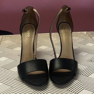 🖤 Aldo Black Ankle-Strap Heels 🖤